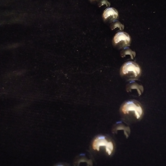 Vintage Necklace - Picture 2 of 4